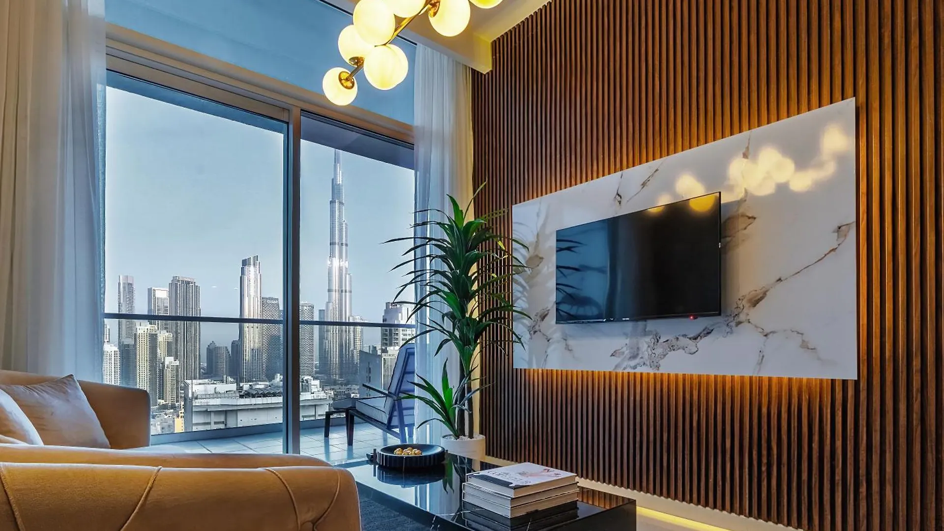דובאי Luxury Top Floor Apt With Full Burj Khalifa View איחוד האמירויות הערביות